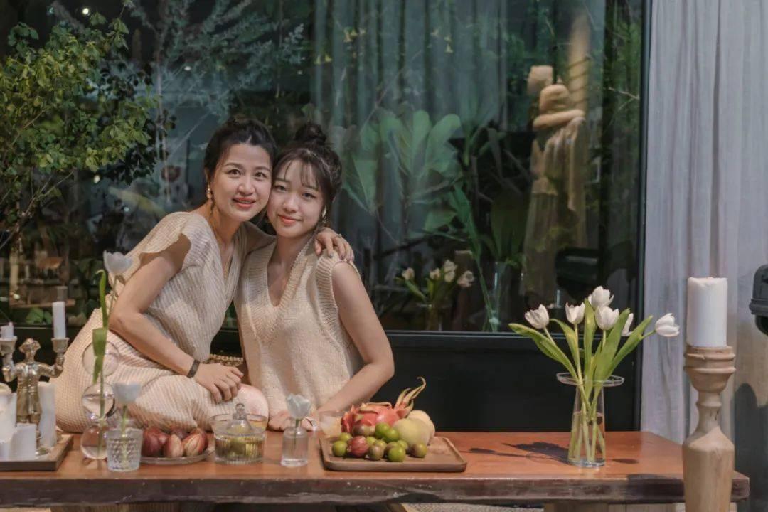 Lisa因伤取消演唱会钢管舞表演，对现场粉丝来说是遗憾吗？