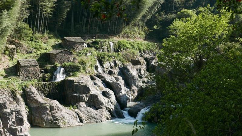 茂林镇：把好春节安全关 过好平安幸福年